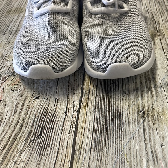 Adidas prime green cloud foam women’s size 8.5 - Picture 3 of 11